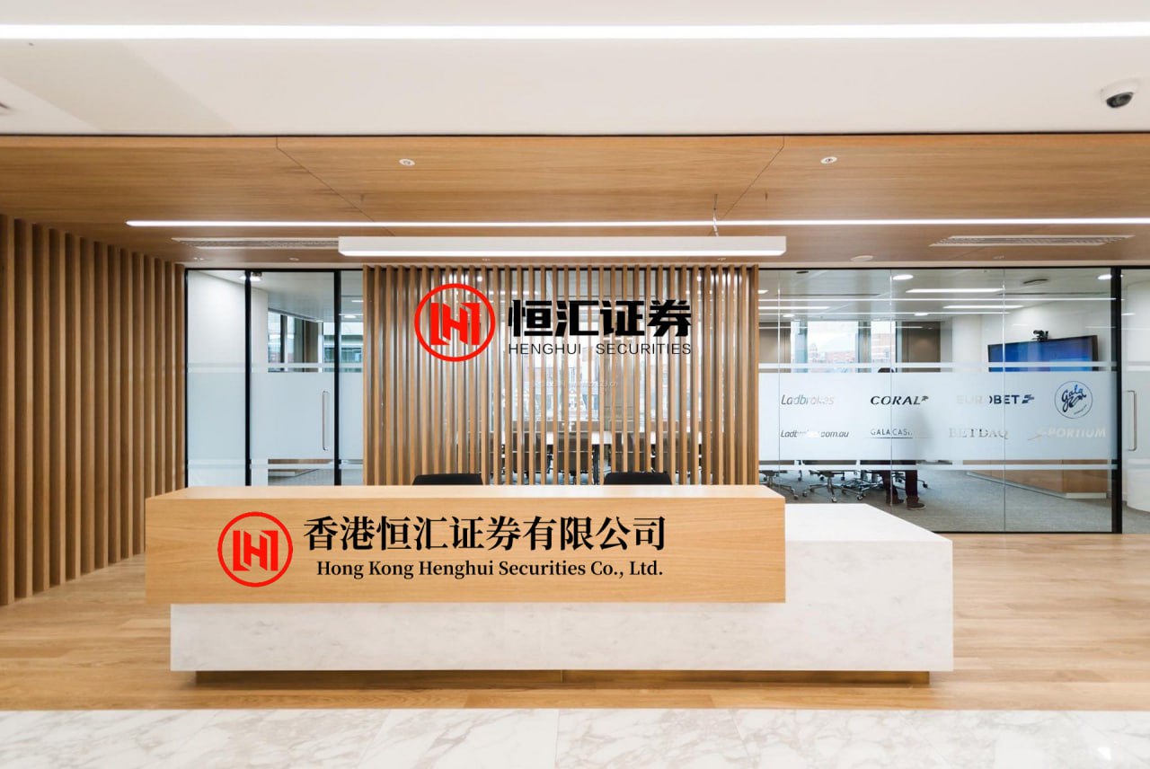三万配资官网 英伟达今夜财报大考：要多强才能扭转AI泡沫恐慌？